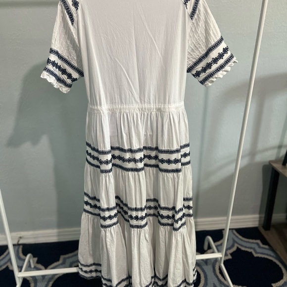 Ivy City Co Santorini White and Navy Maxi Dress - Picture 5 of 8